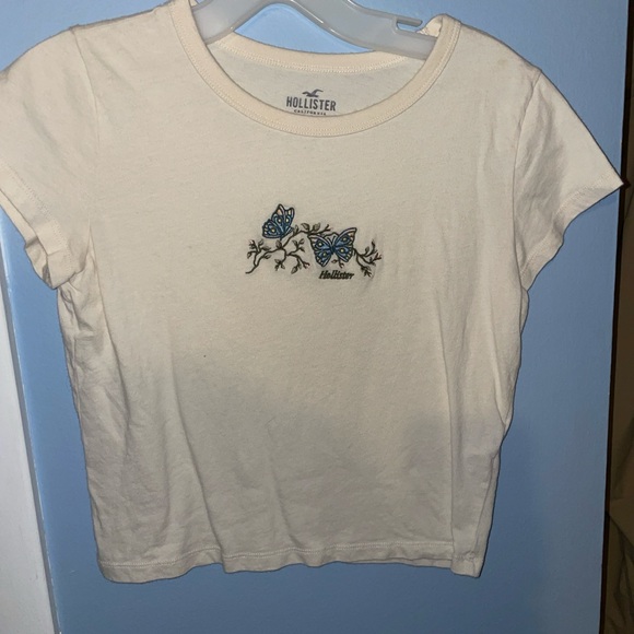 Hollister Baby Tee with Butterfly embroidery - Picture 1 of 3